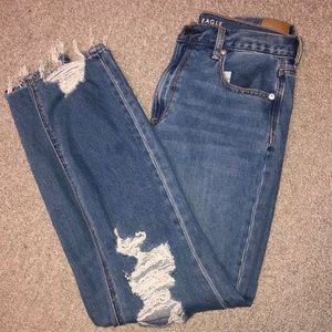 American eagle mom jeans